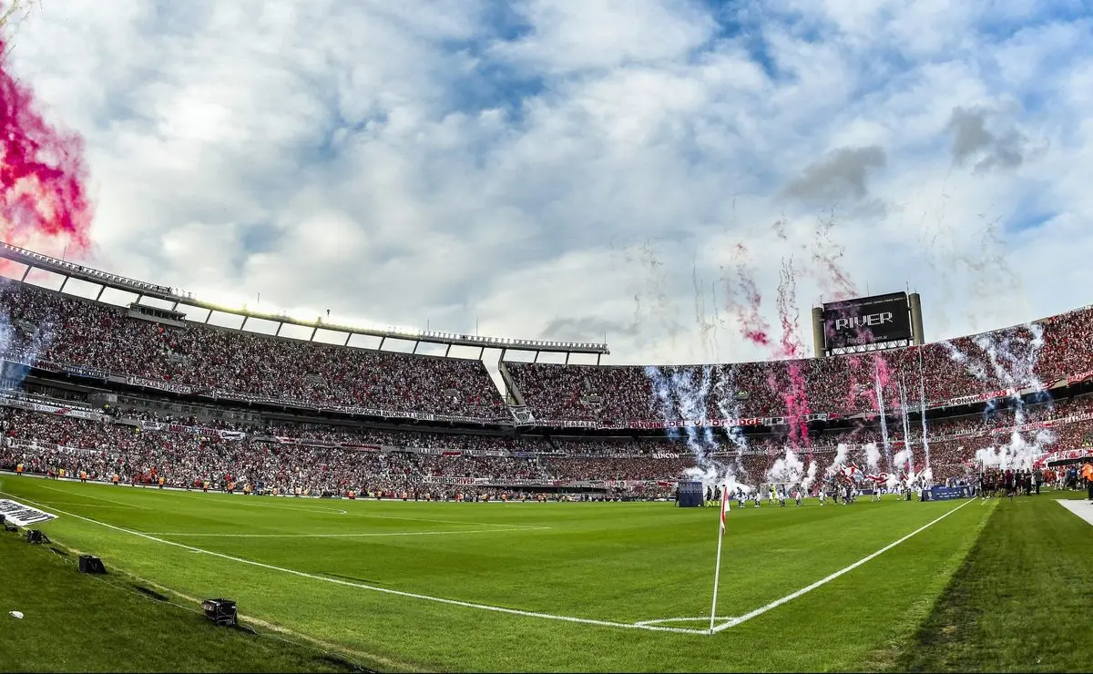 Procedimiento para recoger y usar las entradas donadas por River Plate